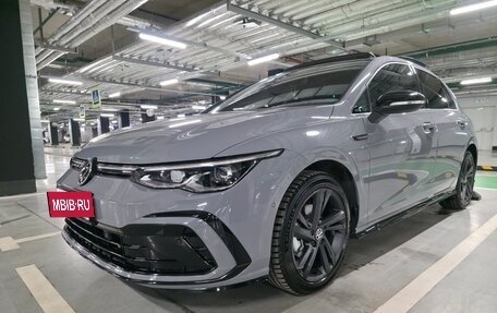 Volkswagen Golf VIII, 2021 год, 2 990 000 рублей, 38 фотография