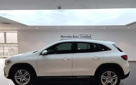 Mercedes-Benz GLA, 2021 год, 2 435 035 рублей, 3 фотография