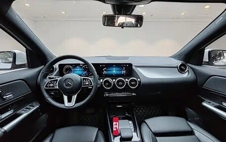 Mercedes-Benz GLA, 2021 год, 2 435 035 рублей, 15 фотография