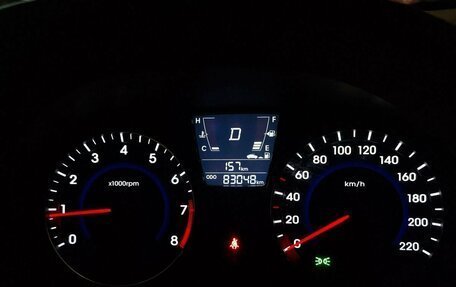 Hyundai Solaris II рестайлинг, 2011 год, 819 000 рублей, 2 фотография