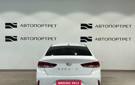 Hyundai Sonata VII, 2019 год, 949 000 рублей, 4 фотография