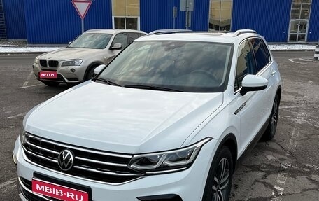 Volkswagen Tiguan II, 2021 год, 4 150 000 рублей, 1 фотография