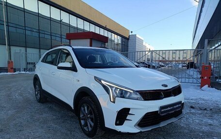 KIA Rio IV, 2021 год, 1 950 000 рублей, 1 фотография