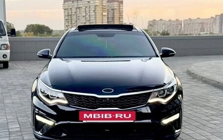 KIA Optima IV, 2018 год, 2 100 000 рублей, 6 фотография