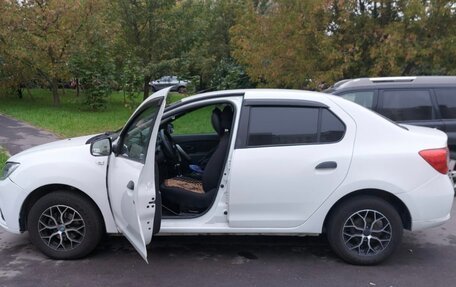 Renault Logan II, 2019 год, 1 200 000 рублей, 2 фотография