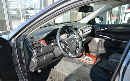 Toyota Camry, 2011 год, 1 620 000 рублей, 12 фотография