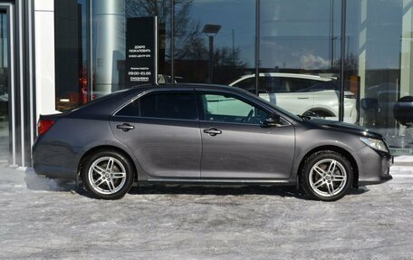 Toyota Camry, 2011 год, 1 620 000 рублей, 4 фотография