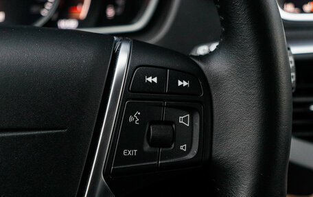 Volvo V40 Cross Country I, 2017 год, 2 099 000 рублей, 22 фотография