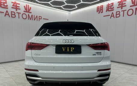 Audi Q3, 2022 год, 2 350 000 рублей, 5 фотография