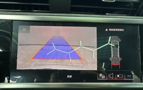 Audi Q3, 2022 год, 2 350 000 рублей, 16 фотография