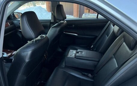 Toyota Camry, 2012 год, 1 920 000 рублей, 6 фотография