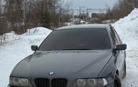 BMW 5 серия, 2003 год, 600 000 рублей, 4 фотография