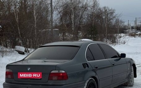 BMW 5 серия, 2003 год, 600 000 рублей, 8 фотография