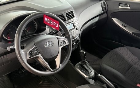 Hyundai Solaris II рестайлинг, 2015 год, 1 060 000 рублей, 10 фотография
