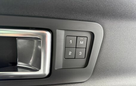 Land Rover Discovery Sport I рестайлинг, 2017 год, 2 389 000 рублей, 20 фотография