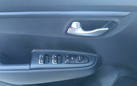 KIA Rio IV, 2021 год, 1 950 000 рублей, 18 фотография