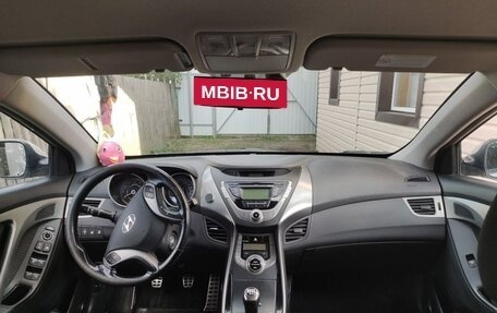 Hyundai Elantra V, 2012 год, 1 050 000 рублей, 9 фотография