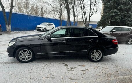 Mercedes-Benz E-Класс, 2010 год, 1 950 000 рублей, 3 фотография