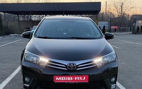 Toyota Corolla, 2015 год, 1 620 000 рублей, 2 фотография