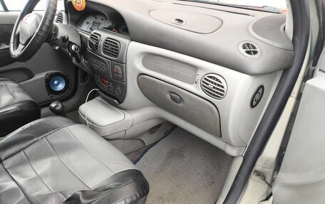 Renault Scenic III, 2001 год, 173 000 рублей, 8 фотография