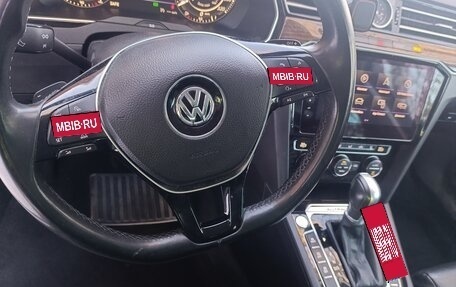 Volkswagen Passat B8 рестайлинг, 2017 год, 2 600 000 рублей, 17 фотография