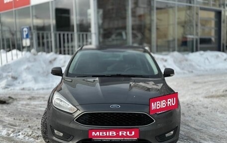 Ford Focus III, 2017 год, 869 000 рублей, 2 фотография