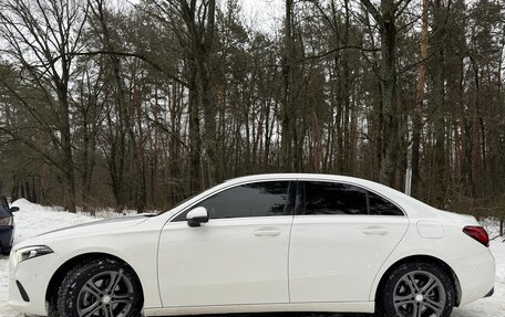 Mercedes-Benz A-Класс, 2019 год, 2 150 000 рублей, 4 фотография