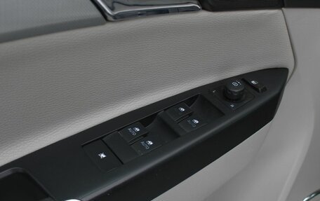 Opel Antara I, 2013 год, 1 260 000 рублей, 15 фотография