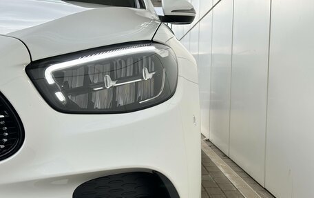 Mercedes-Benz E-Класс, 2022 год, 5 990 000 рублей, 8 фотография