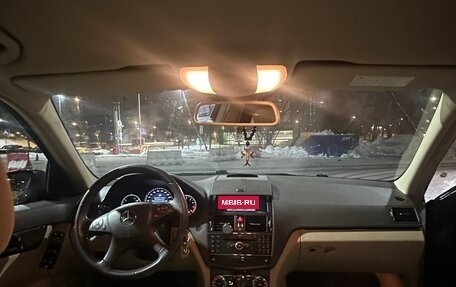 Mercedes-Benz C-Класс, 2009 год, 850 000 рублей, 10 фотография