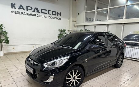 Hyundai Solaris II рестайлинг, 2013 год, 880 000 рублей, 1 фотография