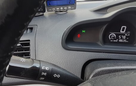 SsangYong Stavic, 2014 год, 1 000 000 рублей, 22 фотография