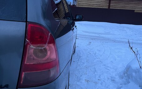 Toyota Corolla, 2004 год, 550 000 рублей, 6 фотография