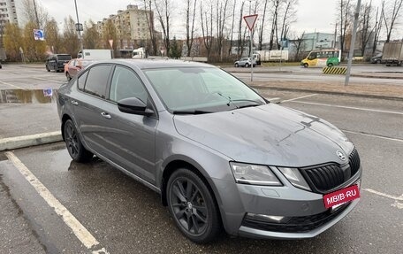 Skoda Octavia, 2018 год, 1 950 000 рублей, 6 фотография