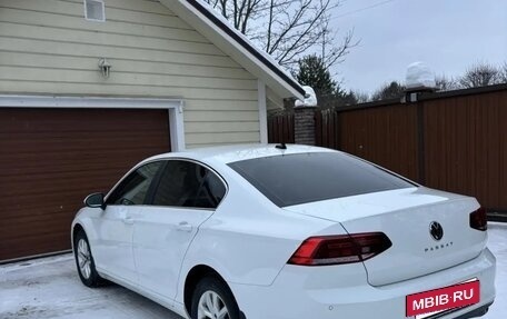 Volkswagen Passat B8 рестайлинг, 2021 год, 3 000 000 рублей, 6 фотография