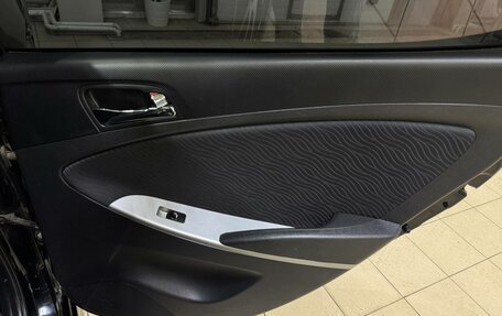 Hyundai Solaris II рестайлинг, 2013 год, 880 000 рублей, 17 фотография