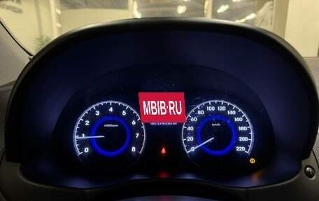 Hyundai Solaris II рестайлинг, 2013 год, 880 000 рублей, 11 фотография