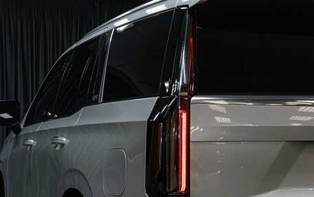 Cadillac Escalade V, 2021 год, 13 299 000 рублей, 7 фотография