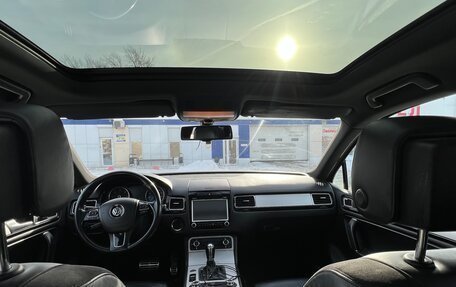 Volkswagen Touareg III, 2012 год, 1 830 000 рублей, 6 фотография