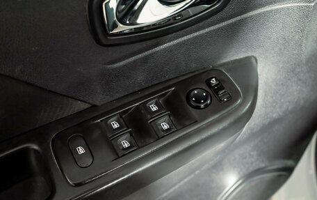 Renault Kaptur I рестайлинг, 2019 год, 1 000 000 рублей, 13 фотография