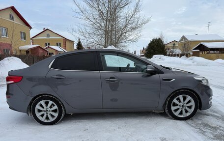KIA Rio III рестайлинг, 2015 год, 1 090 000 рублей, 2 фотография