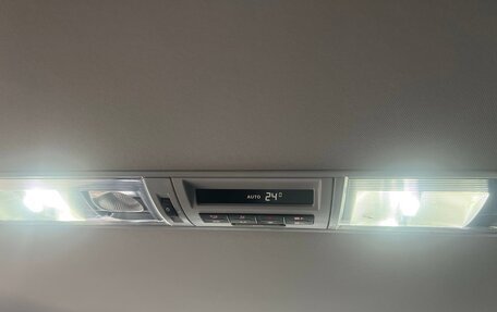 Volkswagen Multivan T6 рестайлинг, 2017 год, 4 200 000 рублей, 17 фотография