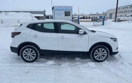 Nissan Qashqai, 2022 год, 2 900 000 рублей, 4 фотография