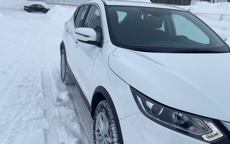 Nissan Qashqai, 2022 год, 2 900 000 рублей, 3 фотография