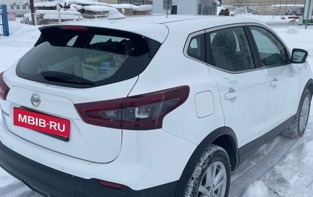 Nissan Qashqai, 2022 год, 2 900 000 рублей, 5 фотография