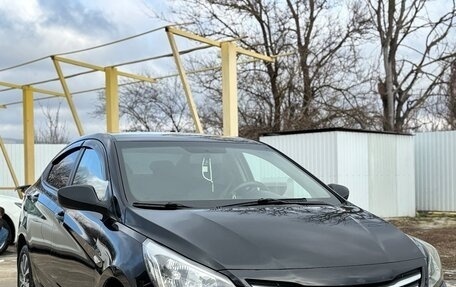 Hyundai Solaris II рестайлинг, 2016 год, 860 000 рублей, 2 фотография