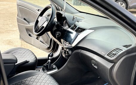 Hyundai Solaris II рестайлинг, 2016 год, 860 000 рублей, 8 фотография