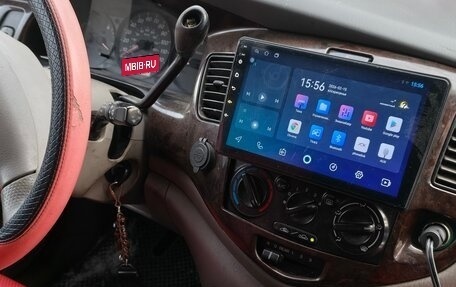 Mazda MPV II, 2000 год, 400 000 рублей, 9 фотография