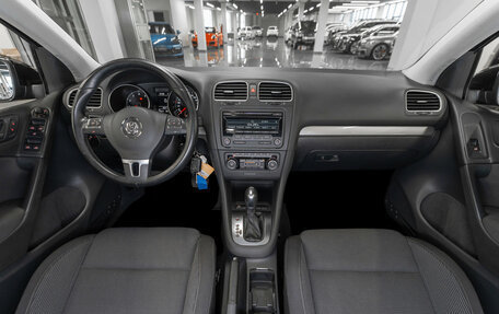 Volkswagen Golf VI, 2012 год, 1 240 000 рублей, 8 фотография