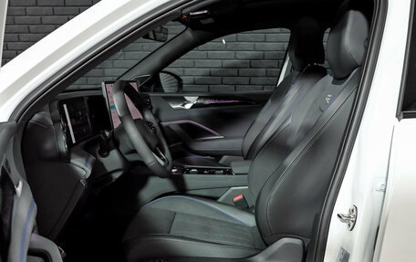 Volkswagen Tiguan, 2025 год, 4 950 000 рублей, 10 фотография